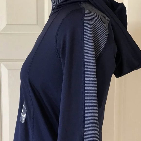 Under Armour EVO ColdGear 1/2 Zip Striped Lightweight Loose Fit Running Hoodie S - Picture 2 of 6